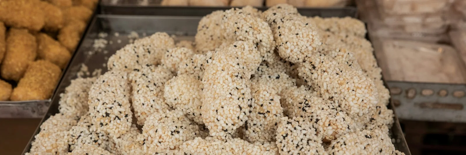 غلاف Halva & Tahini