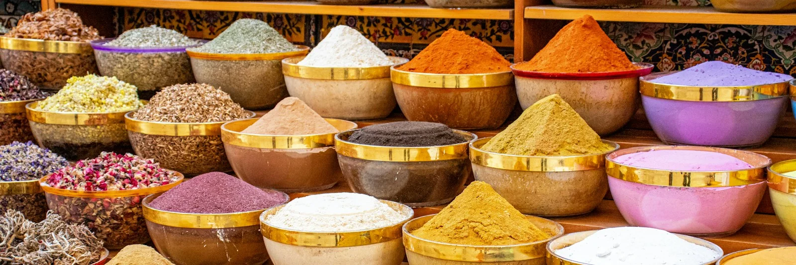 غلاف بهارات